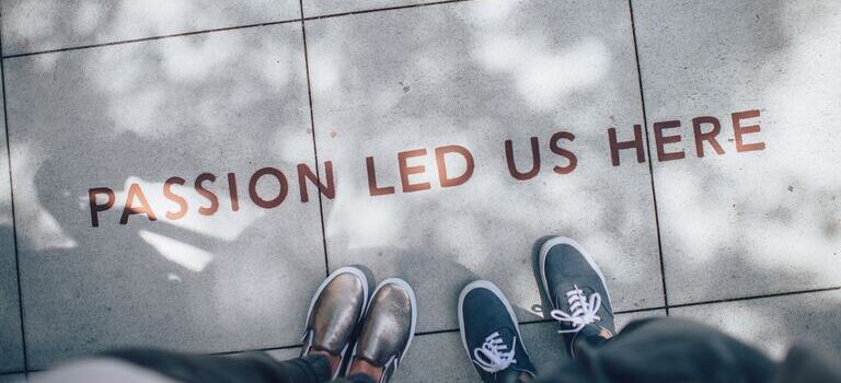 열정이 우리를 이곳으로 이끈다